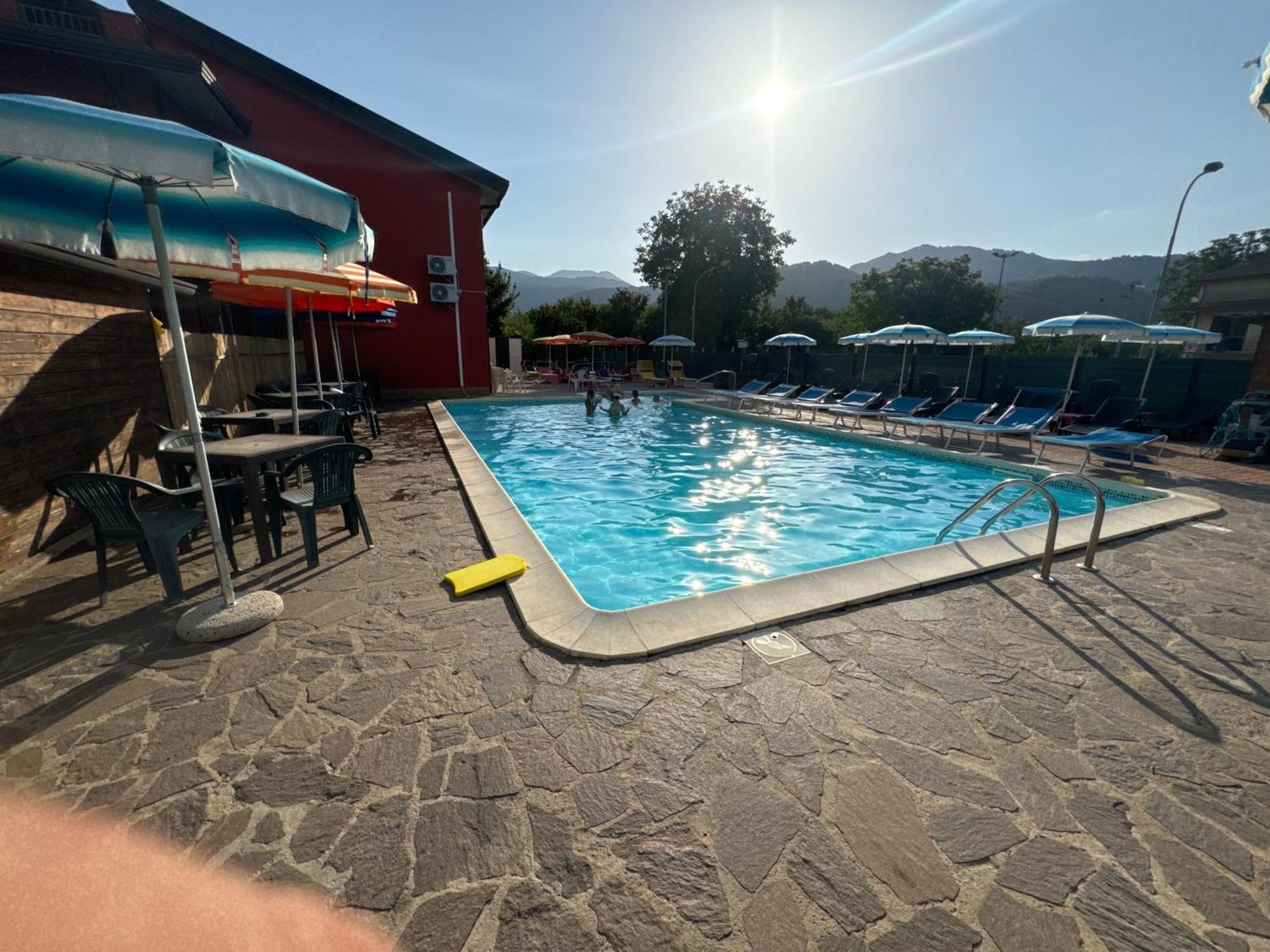 Azienda Agrituristica Pericle Монтелла Экстерьер фото