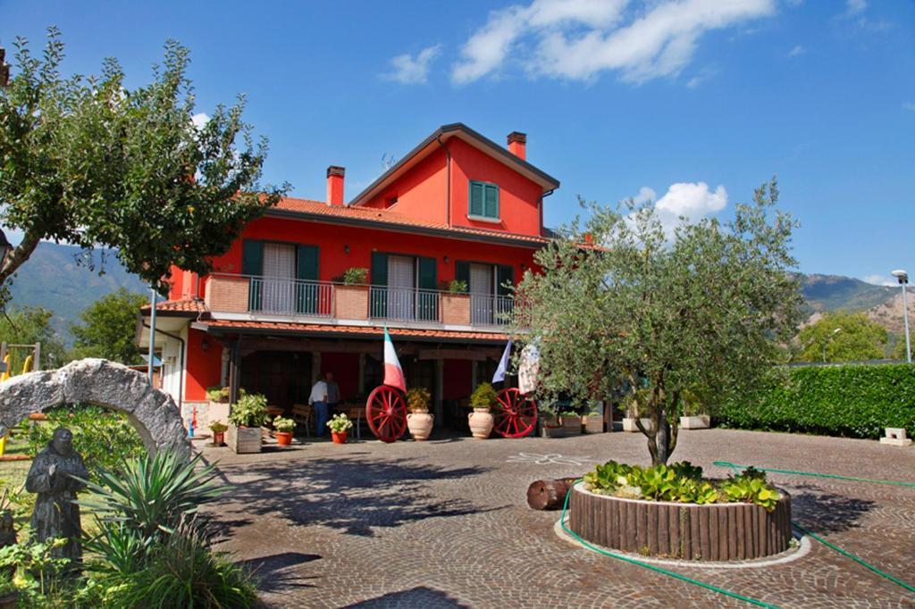 Azienda Agrituristica Pericle Монтелла Экстерьер фото