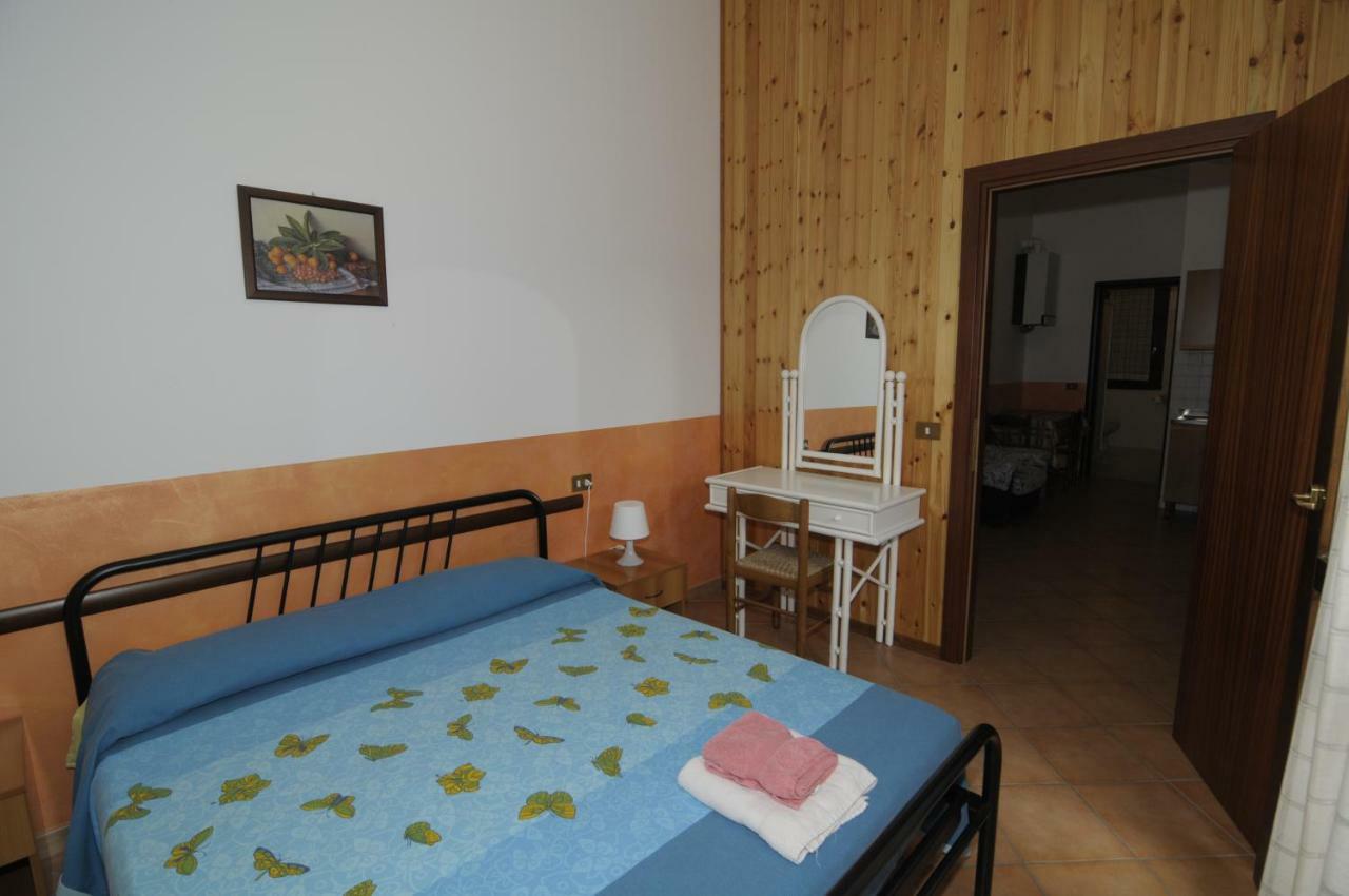 Azienda Agrituristica Pericle Монтелла Экстерьер фото